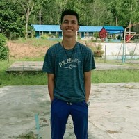 Wolipop telah menghubungi pria yang viral disebut mirip dengan Cristiano Ronaldo itu. Dia bernama Agus Habibi Dalimunthe. Agus mengatakan sehari-harinya berkuliah di Jambi. Saya kuliah di Jambi. Kebetulan saya tinggal di masjid jadi marbut, biar mengurangi biaya hidup, ungkap Habibi kepada Wolipop, Kamis (23/12/2021). Foto: Dok. pribadi Agus Habibi.