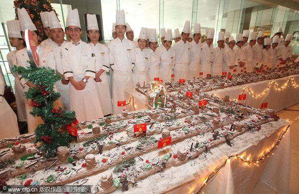 5 Kue Natal Ini Pecahkan Rekor Dunia, Ada Fruitcake Seberat 4 Ton