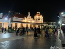 Wisata Alun-alun Surabaya: Sarana, Jam Buka, Lokasi, dan Sejarah