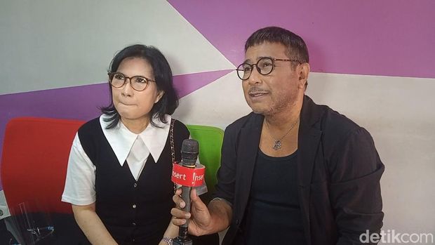 Harvey Malaiholo dan Rafika Duri