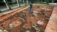 Pemasangan sumur resapan ini pun dipasang di beberapa titik.