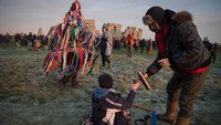 Hingga saat ini, masih jadi perdebatan kapan Stonehenge didirikan.  