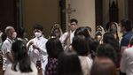 Suasana Misa Malam Natal di Gereja Katedral Jakarta