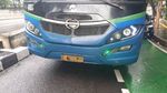 Potret Mobil Penyok Terjepit Bus APTB di Sudirman