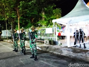 Pantau Misa Natal di Katedral Makassar, Plt Gubernur Jamin Keamanan Ekstra