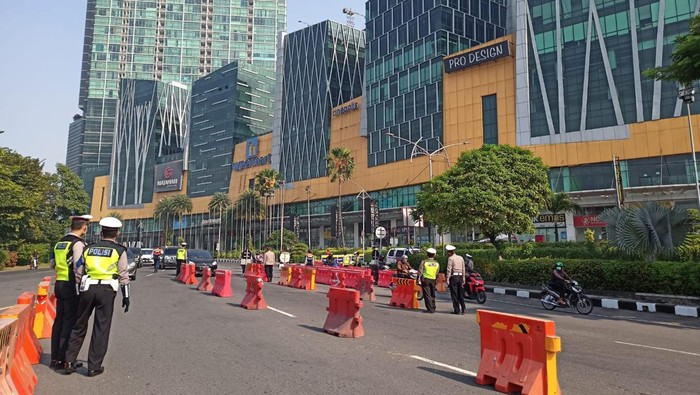 Penyekatan di surabaya