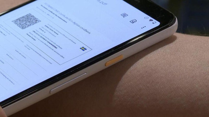 Perusahaan Swedia Tanam Microchip Bukti Vaksin COVID-19 ke Tangan Manusia