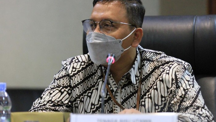 Tenaga Ahli Utama Kantor Staf Presiden Rumadi Akhmad