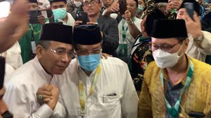 Potret Yahya Cholil Staquf yang Terpilih Jadi Ketua Umum PBNU