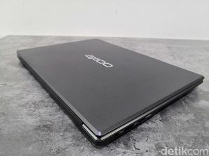 Review Axioo MyBook 14F, Laptop Murah Layar Mewah