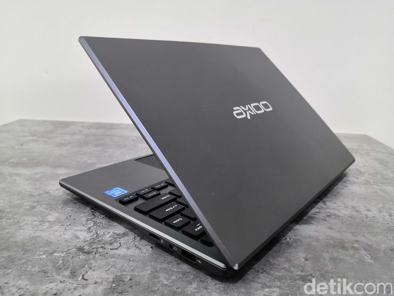 Axioo MyBook 14F