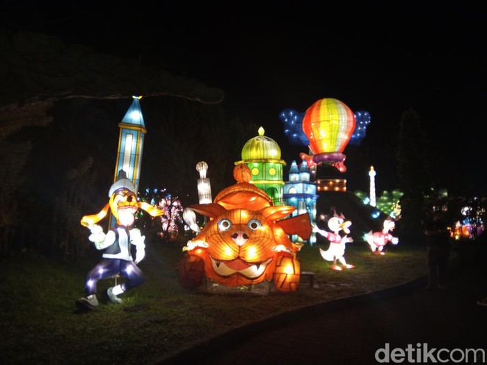 Batu Night Spectacular (BNS)