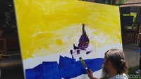 Saat disinggung jika Borobudur Peace Studio nantinya dikunjungi para turis, kata dia, lokasi tersebut eksotis dan paketnya lengkap. Nantinya jika menjadi kunjungan wisatawan juga oke.