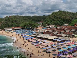 Viral Wisatawan Pantai Drini Mengeluh, Digetok Bayar Sewa Tikar Rp 50 Ribu