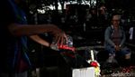 Suasana Ziarah Umat Nasrani di Makam Keturunan Portugis