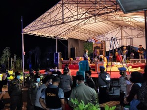 Satgas COVID-19 Tulungagung Bubarkan Pentas Dagelan Cak Percil