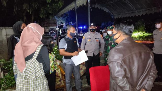 pentas cak percil di tulungagung dihentikan