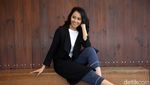 Pose-pose Diana Wardhani, Jebolan Aneka Yess dari Bekasi