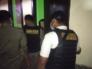 Tim Gagak Hitam Tangsel Gerebek Kosan Terkait Prostitusi, 25 Orang Diamankan