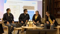 Ditjen SDPPI Kementerian Komunikasi dan Informatika bersama ASIOTI memperkenalkan solusi berbasis IoT dan menjelaskan ekosistem IoT di Indonesia serta potensi pasar yang ada kepada undangan dan pengunjung Expo 2020 Dubai, untuk menarik minat calon investor, pembeli, serta mencari peluang kolaborasi dan kerja sama global dalam pengembangan IoT di Indonesia. Kegiatan ini berlangsung pada 25 dan 26 Desember 2021 di Dubai Convention Center, Dubai.