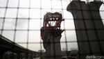 Begini Lho Proses Pemasangan Girder Kereta Cepat Jakarta-Bandung
