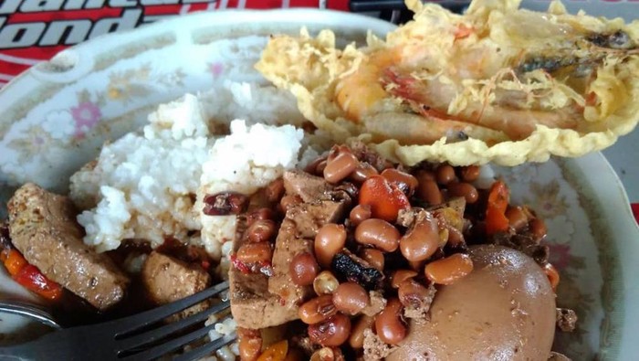 Liburan di Yogyakarta? 5 Warung Brongkos Legendaris  Ini Wajib Disinggahi