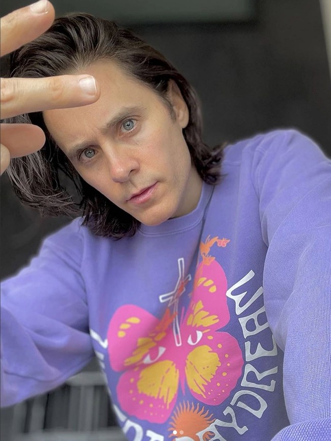 Jared Leto diketahui sering mengambil peran menantang yang mengharuskannya ‘bolak-balik’ diet untuk menguruskan dan menggemukkan tubuhnya. Foto: Instagram/@jaredleto