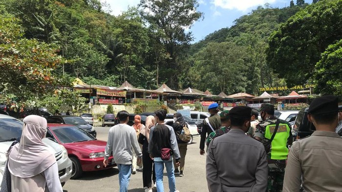 Kawasan Wisata Kaliurang, Sleman saat momen libur Natal