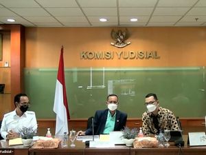 KY Usul TNI Bantu Jaga Sidang demi Keamanan Hakim