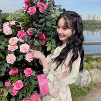 Sosok Lee Yubi sudah tak asing bagi pecinta drama Korea. Dia dikenal dengan perannya dalam sejumlah drama Korea seperti Gu Family Book, Pinocchio, dan Yumis Cells. Foto: dok. Instagram @yubi_190