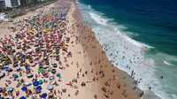 Balai Kota akan mengadakan pesta Malam Tahun Baru di pantai Copacabana, hal ini mengambil risiko dari varian baru Omicron.