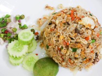 3 Resep Nasi Goreng Sayuran ala Asia yang Sederhana Bumbunya