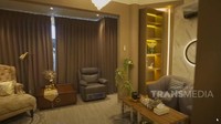 Dalam acara crazy rich Trans TV, dikatakan Aswin memiliki total aset dan kekayaan hingga ratusan miliar rupiah. Dikatakan juga bahwa saat ini dirinya sudah memiliki sekitar 500 anak perusahaan dan 500 ribu karyawan.