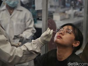 Warga dari Daerah Hotspot Covid-19 Wajib Tes PCR dan Antigen