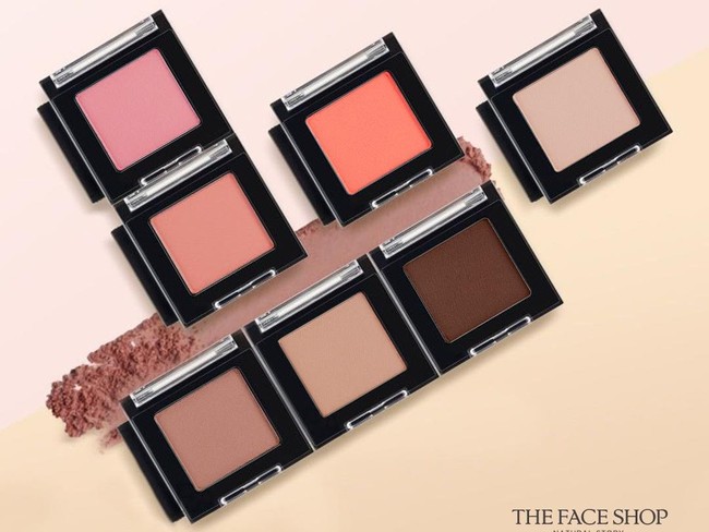 Eyeshadow berwarna taupe jadi tren makeup di Korea