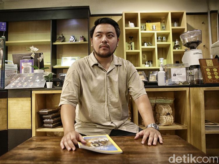 Tulisan Tangan Warisan Freddy Budiman