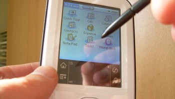 PDA menjadi ponsel pintar dekade lalu. Foto: Insider