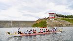Momen Jokowi Bareng Para Menteri Dayung Perahu Naga di Bendungan