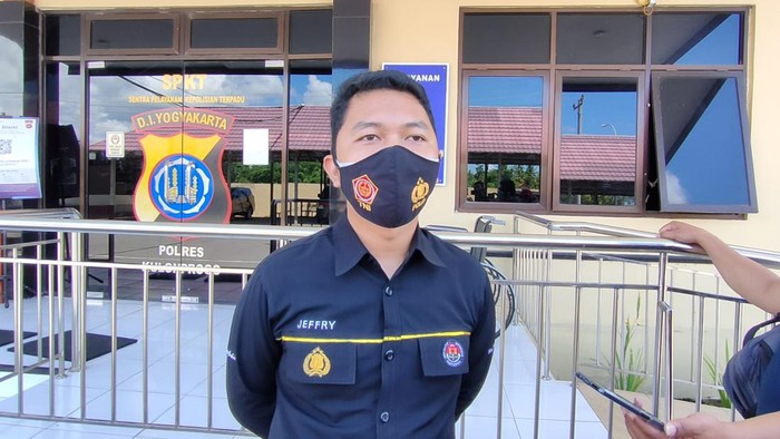 Kasi Humas Polres Kulon Progo, Iptu I Nengah Jeffry, Selasa (28/12/2021).