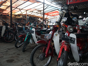 Cerita Totok Warsito Koleksi dan Jual 175 Motor Klasik