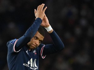 Kylian Mbappe Jadi Pemain Terbaik 2021 versi Globe Soccer Awards
