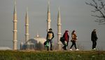 Lira Anjlok, Turis Asing Ramai-ramai Belanja ke Turki