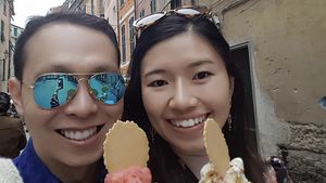 Momen dr. Richard Lee Cicip Gelato hingga Mie Instan di Luar Negeri