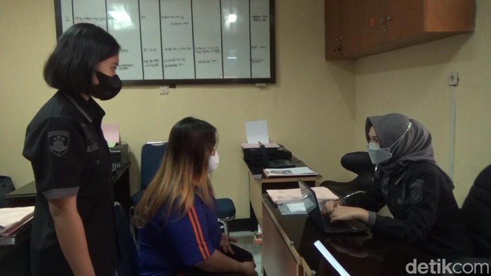 Muncikari Prostitusi Online di Purwakarta