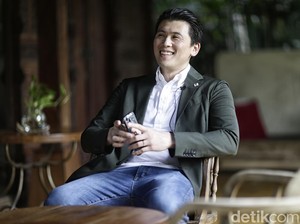 Reino Barack, Anti Menikah dan Ditaklukkan Syahrini