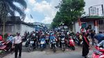 Buruh Bandung Barat Begerak ke Gedung Sate untuk Unjuk Rasa