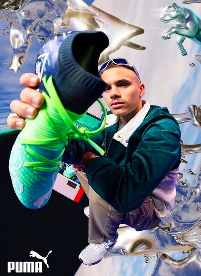 Inilah potret Romeo Beckham menjadi bintang iklan merek olahraga tersebut. Foto: dok. Instagram