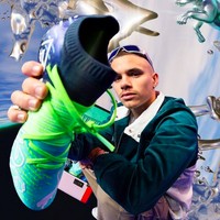 Inilah potret Romeo Beckham menjadi bintang iklan merek olahraga tersebut. Foto: dok. Instagram