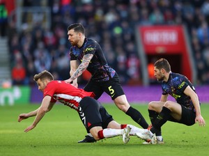 Southampton Vs Tottenham: Spurs Diimbangi 10 Pemain The Saints 1-1