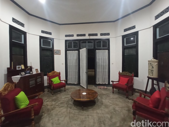 Vila Soejono di Tetebatu